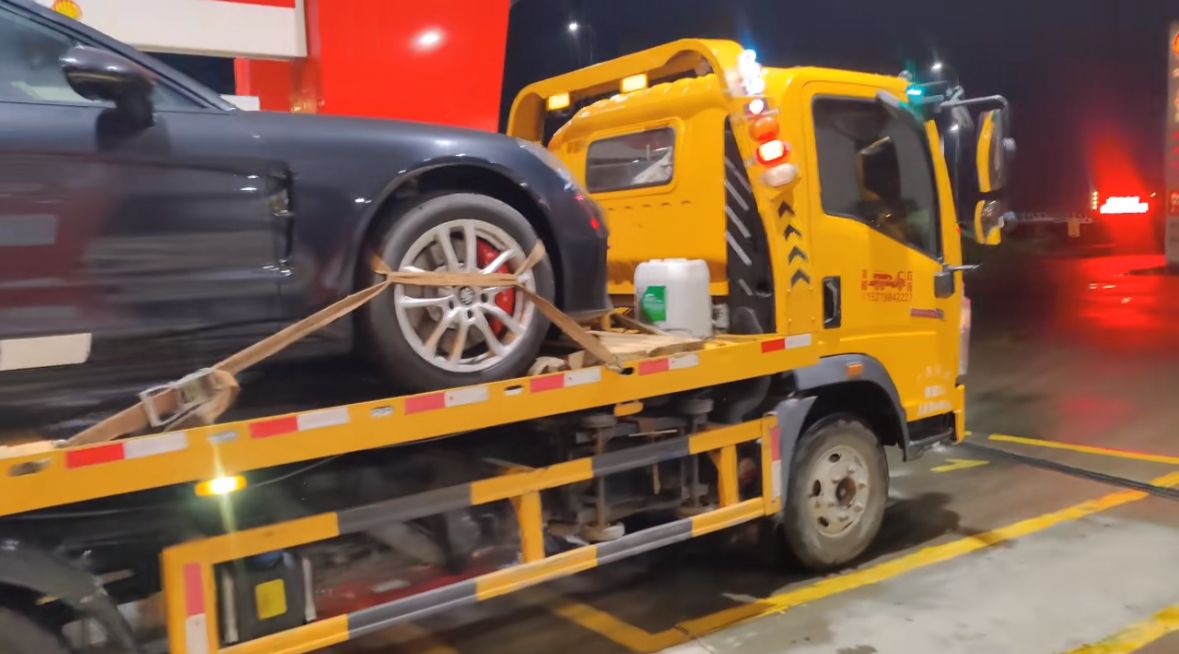 襄樊行车途中遇到突发状况该如何呼叫道路救援？